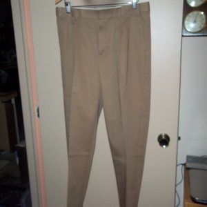 L.L. Bean comfort waist Khaki Pants 34" waist